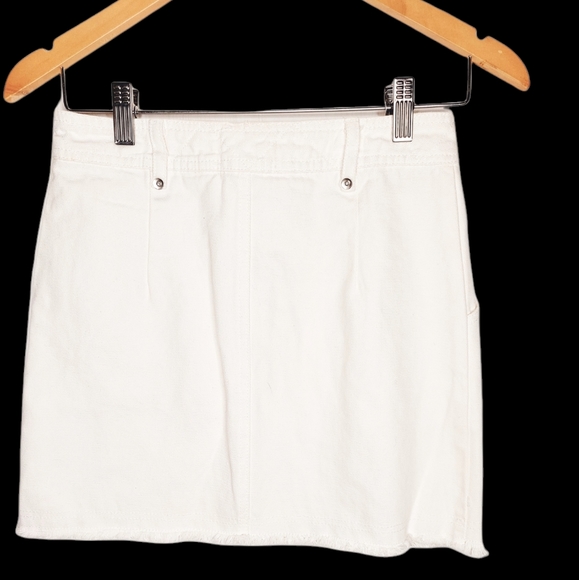 3/$20 Vestique Mini‎ Skirt - Picture 5 of 5